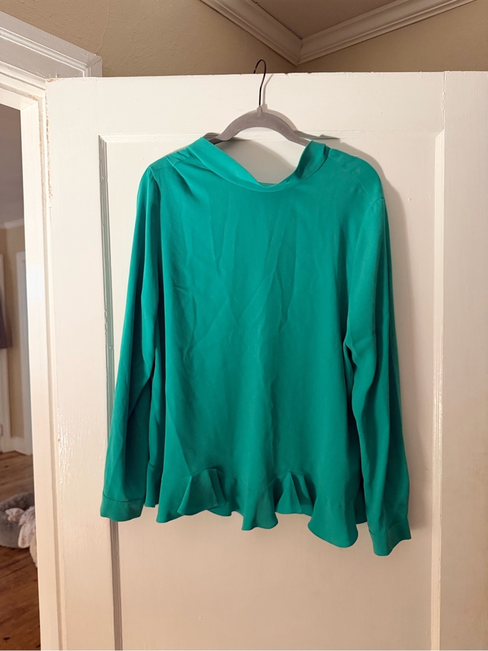 💚 Marc Cain Green Ruffle Hem Blouse – Size Medium 💚